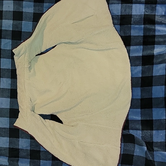 2004. Free Country. Reversible puffer vest. High quality like-new. Size Large. - Picture 12 of 16